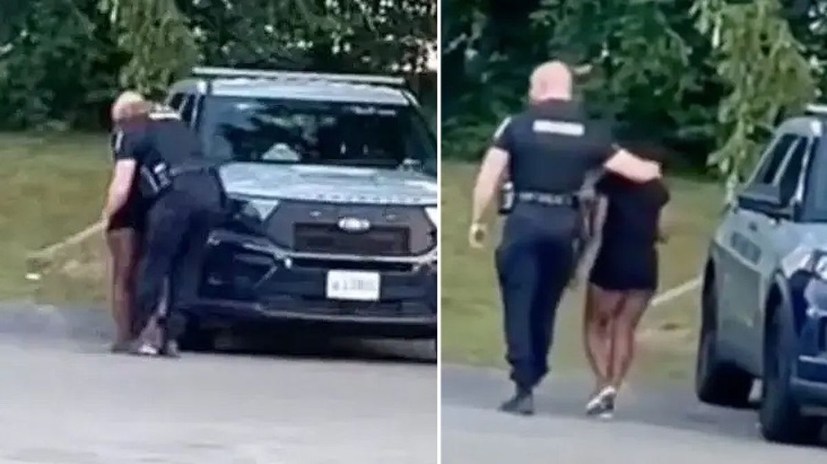 ABD'de bir kadınla öpüşüp ekip aracına bindiği görüntüler ortaya çıkan polis memuru görevden uzaklaştırıldı