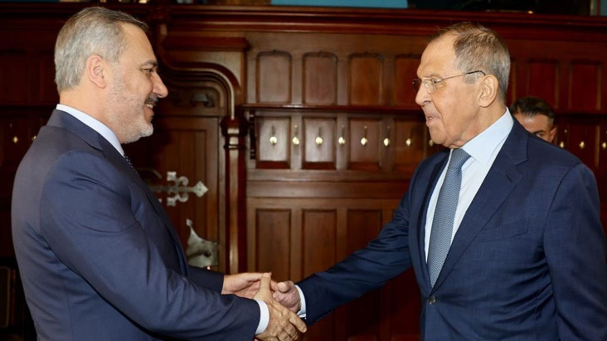 Bakan Fidan ve Rus mevkidaşı Lavrov'dan ortak basın toplantısı: Tahıl anlaşmasının yeniden hayata geçmesi için görüşmeler yapılıyor