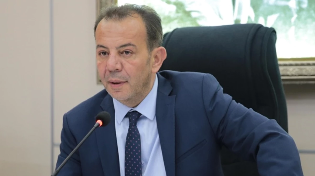 Bolu Belediye Başkanı Tanju Özcan, tartıştığı Zafer Partisi adayını salondan çıkarmayan zabıta müdürünü görevden aldı