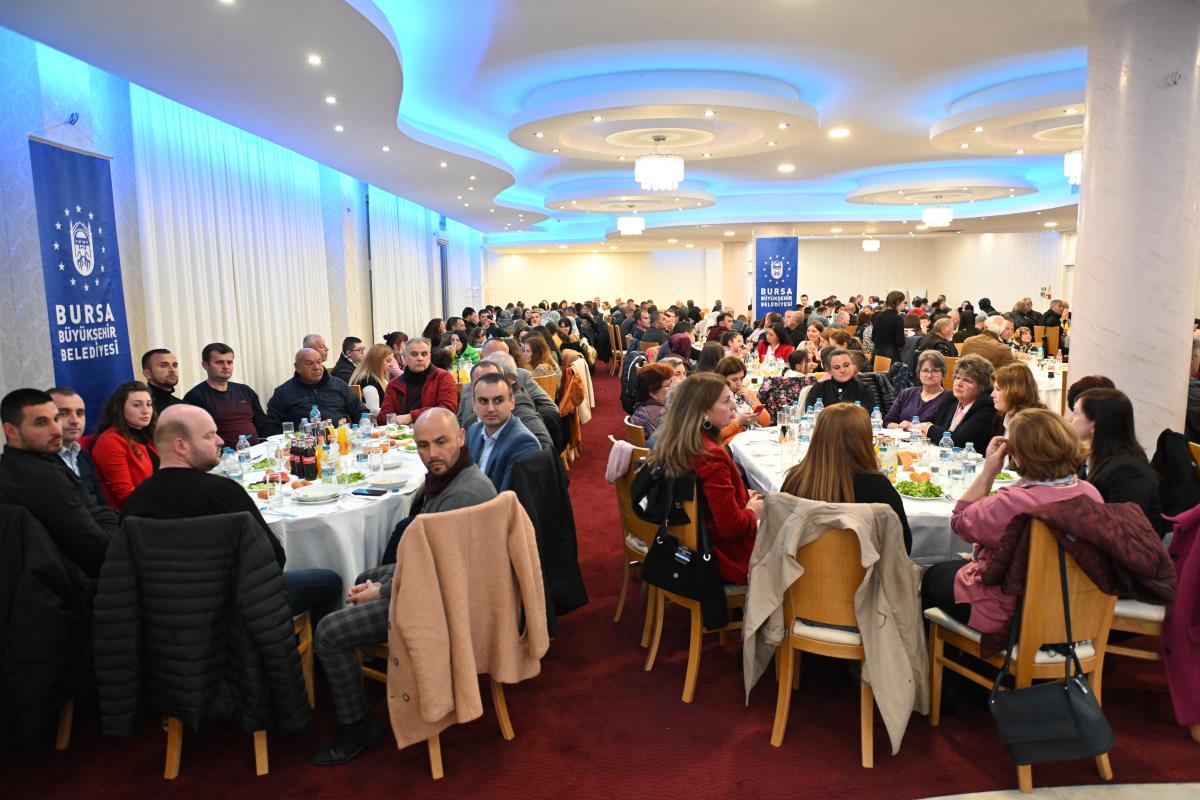 Bursa Büyükşehir Belediyesince Kırcaali'de iftar programı düzenlendi