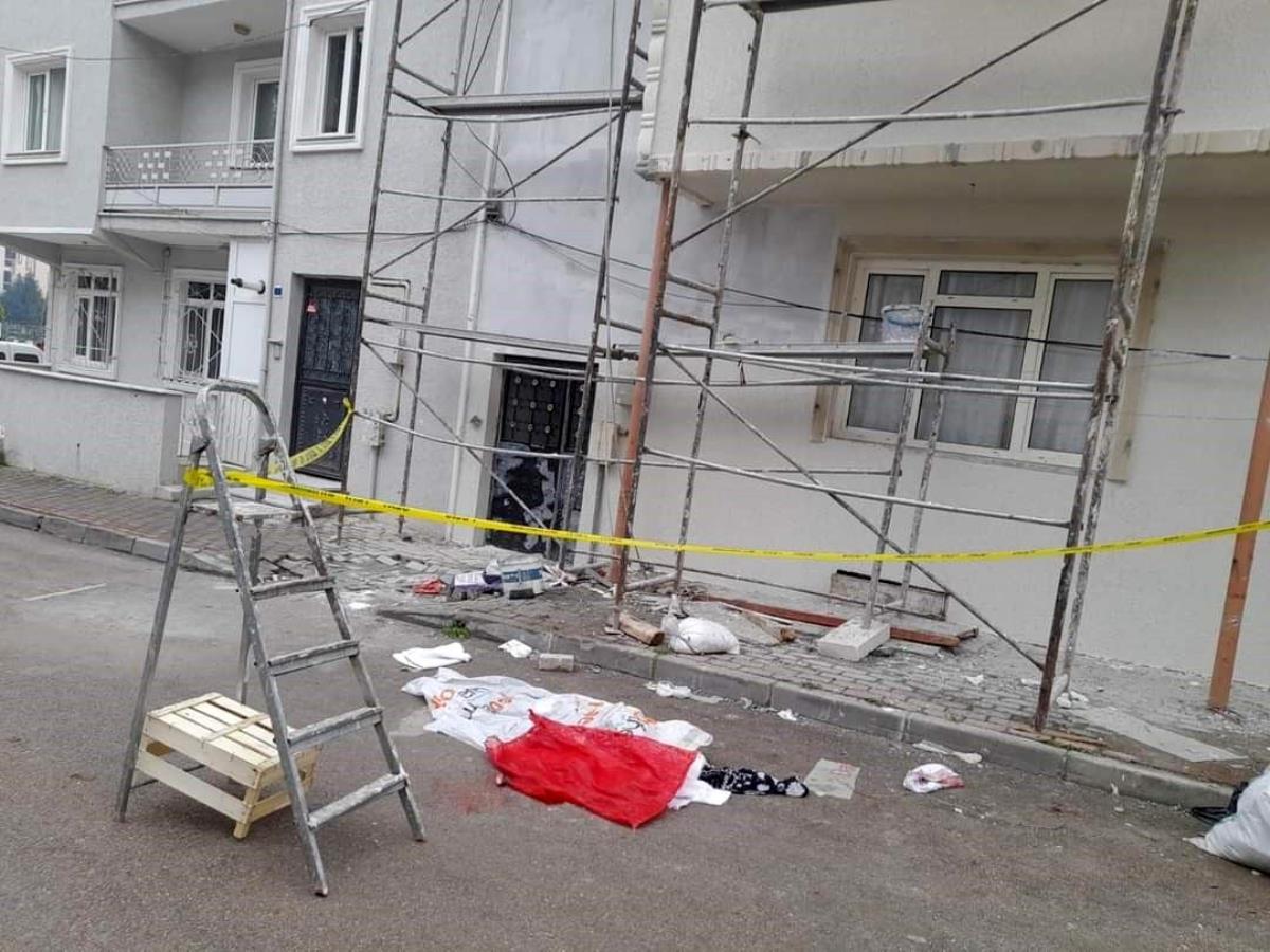 Bursa'da 7 metre yükseklikten düşen boyacı hayatını kaybetti