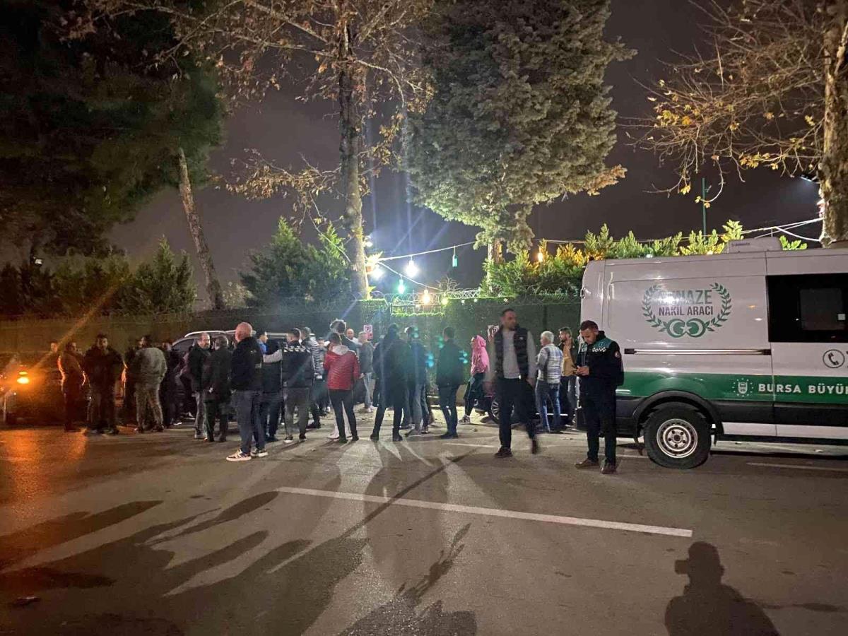 Bursa'da sözlü tartışmada silahlar konuştu: 2 ölü, 1 yaralı