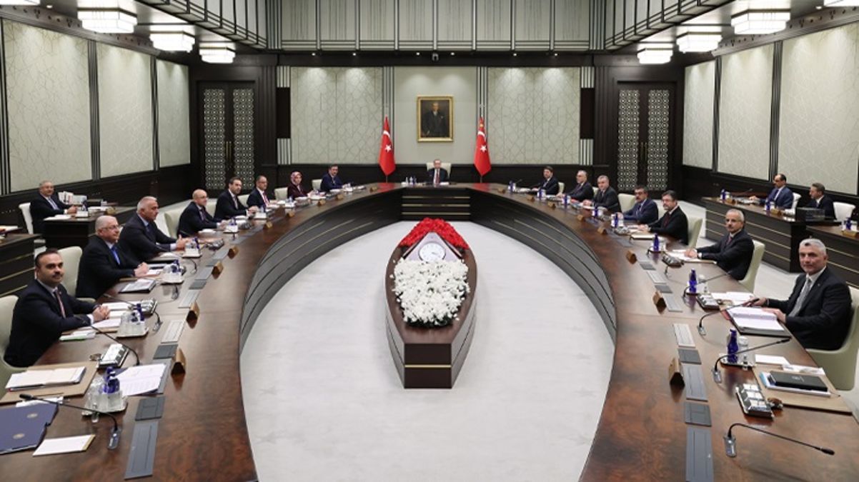 Cumhurbaşkanlığı Kabinesi, Erdoğan başkanlığında toplandı! Masada 3 önemli başlık var