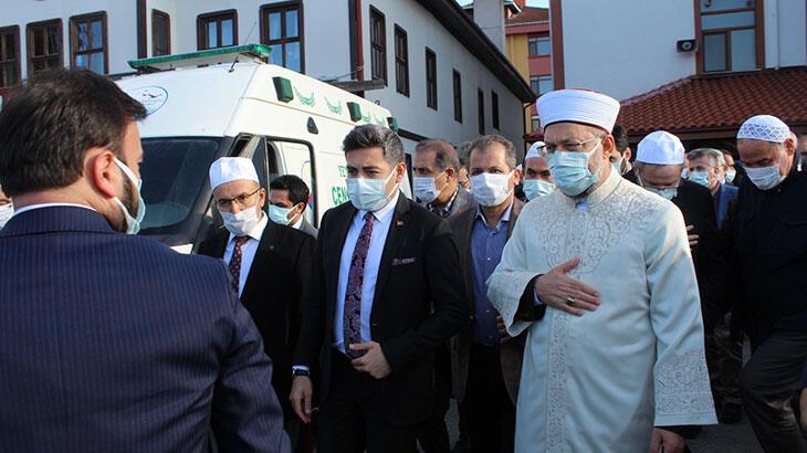 Diyanet İşleri Başkanı Ali Erbaş Bolu'da cenaze namazına katıldı
