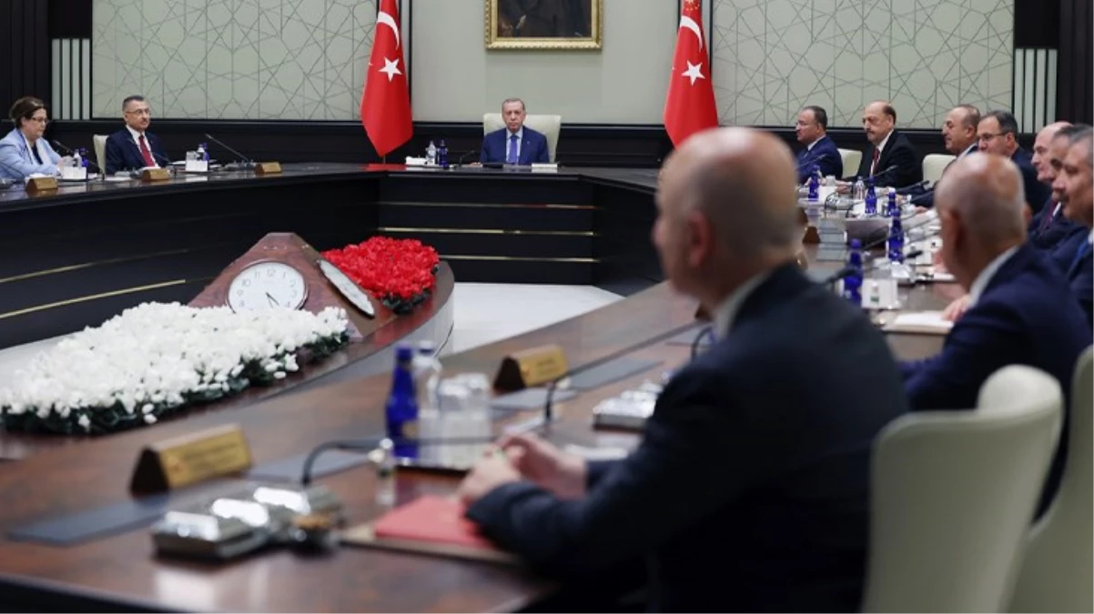 Erdoğan yeni Kabine'yi ne zaman açıklayacak? AK Partili Ali İhsan Yavuz canlı yayında tarih verdi