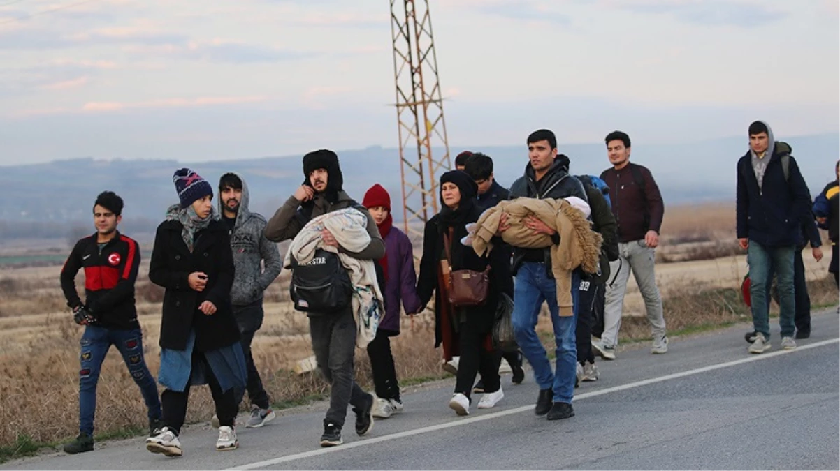 Göç İdaresi Başkanı Toros: Türkiye'de 3 milyon 279 bin Suriyeli geçici koruma altında