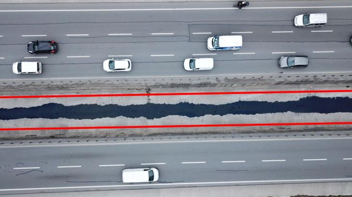 İstanbul'da vatandaşları tedirgin eden görüntü! İSKİ'den jet hızıyla açıklama geldi