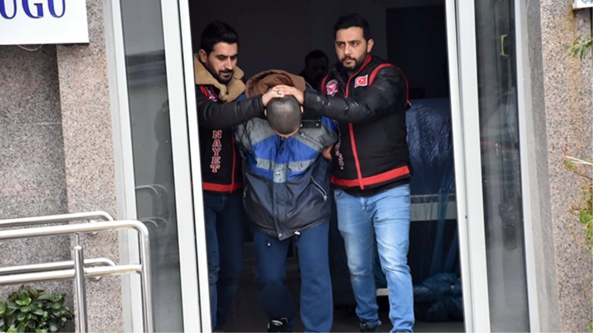 İzmir'de bir genç babasını bıçaklayarak öldürdü