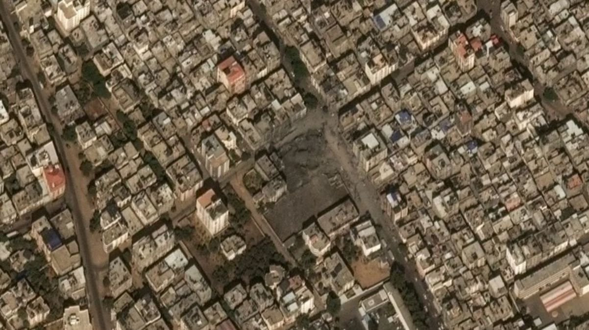 Koca şehir yerle bir! İsrail'in Gazze'deki saldırıları uydudan görüntülendi