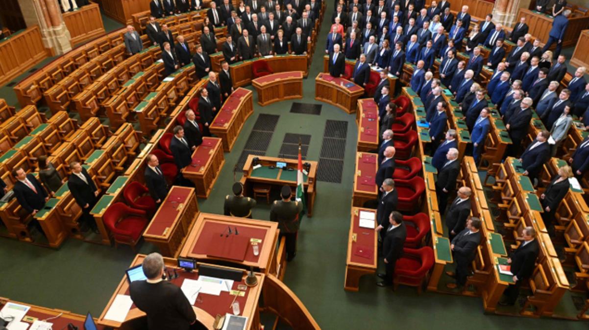 Macaristan Başbakanı Orban hükümeti kurar kurmaz OHAL ilan etti! Nedeni Rusya-Ukrayna savaşı 
