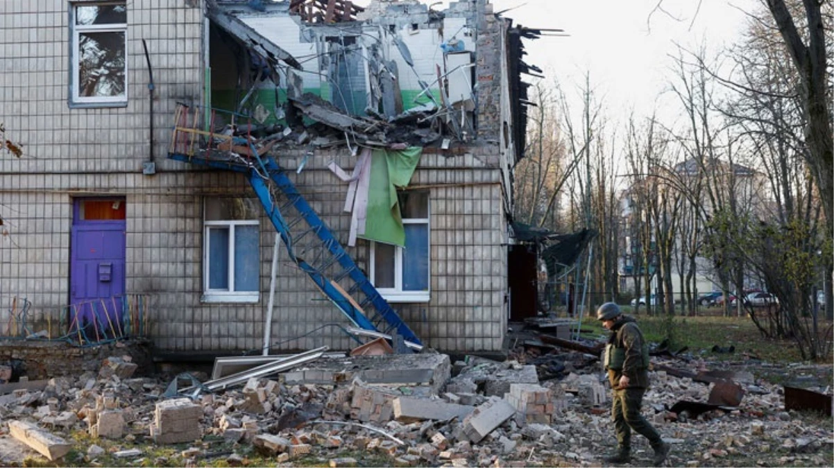 Rusya, Ukrayna'nın başkenti Kiev'e savaşın başladığı tarihten bu yana en büyük İHA saldırısı düzenledi