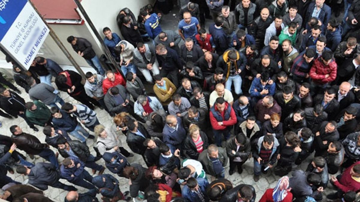  Türkiye'deki işsiz sayısı 38 bin kişi azalarak 3 milyon 291 bin kişi oldu