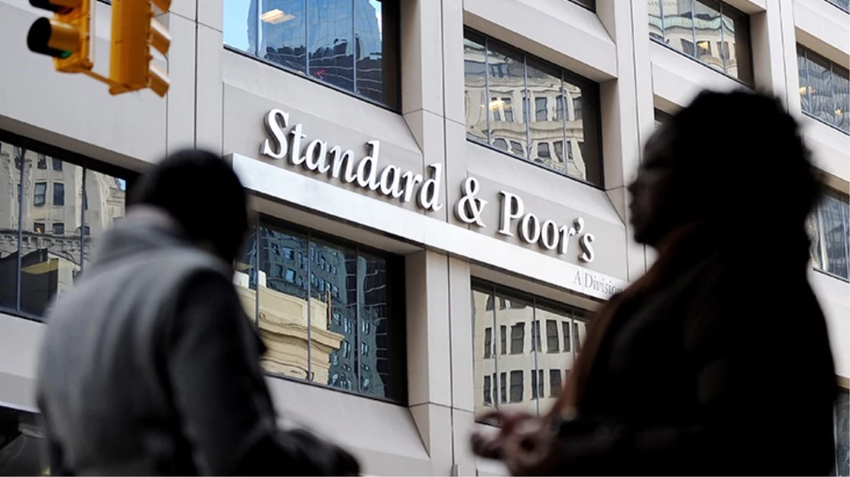 Standard & Poor's, Türkiye'nin kredi notu görünümünü 