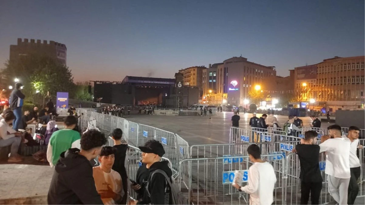 Sur Kültür Yolu Festivali'nde konserler ve bazı etkinlikler iptal edildi