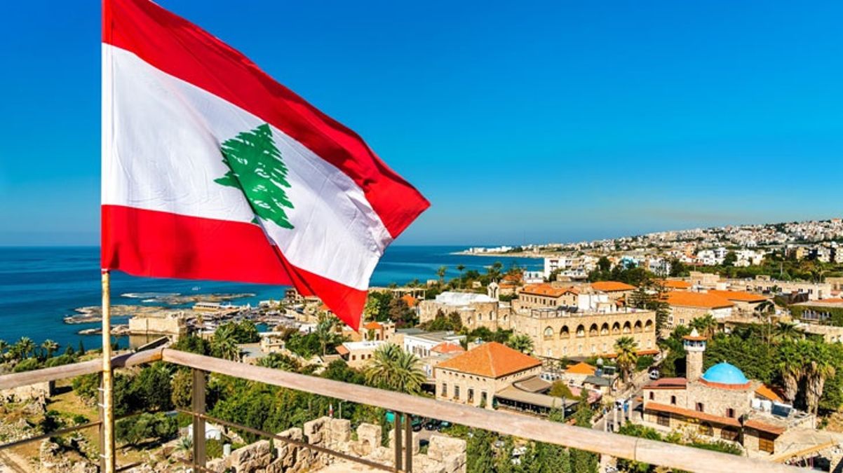 Suudi Arabistan, Lübnan'daki vatandaşlarını uyardı: Derhal ülkeyi terk edin