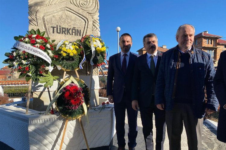 Bursa'da Başkan Yılmaz, direnişin simgesi ‘Türkan Bebek’i andı