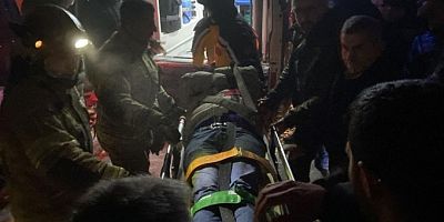 Bursa'da 2 genç donmak üzereyken kurtarıldı