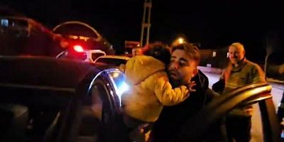 Bursa'da 2 yaşındaki çocuk araçta mahsur kaldı! Ekipler seferber oldu