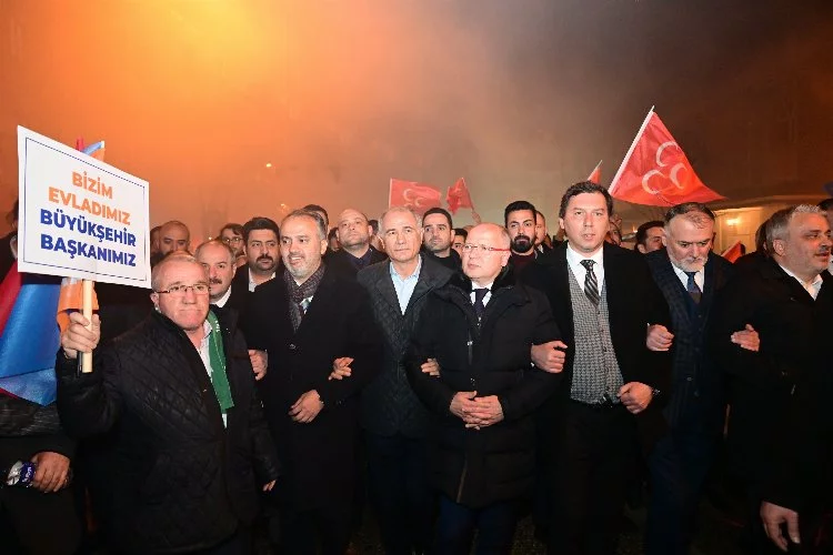 Bursa'da Başkan Aktaş’a İnegöl’de coşkulu karşılama