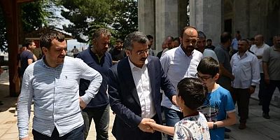 Bursa'da Başkan Yılmaz 1 ayda 15 mahalleyi ziyaret etti