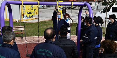 Bursa'da çocuklar parklarda güvenle oynayacak