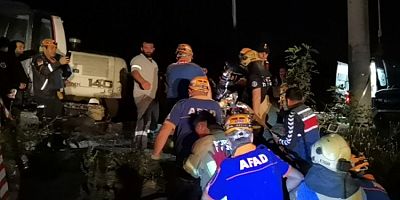 Bursa'da göçük altında kalan işçi 8 saat sonunda kurtarıldı