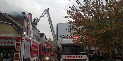 Bursa'da işyeri yangını!