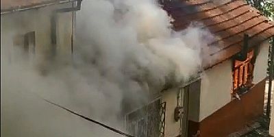 Bursa'da panik: Tinerci evi yaktı, mahalleyi birbirine kattı