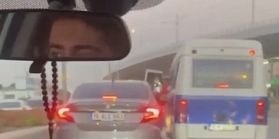 Bursa'da sürücülerin araçlarıyla yol verme kavgası kameralarda