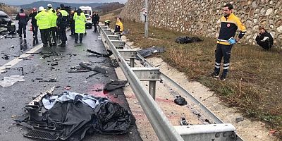 Bursa'da zincirleme kaza! 4 ölü 7 yaralı...