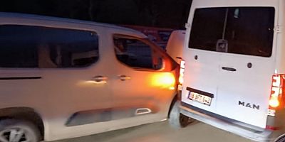 Bursa'da zincirleme kaza! Trafik karıştı