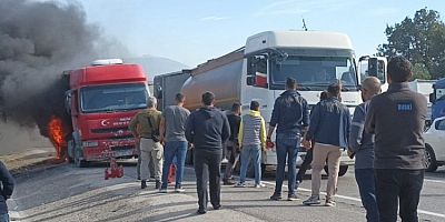 Bursa-İzmir karayolunda kamyon alev alev yandı
