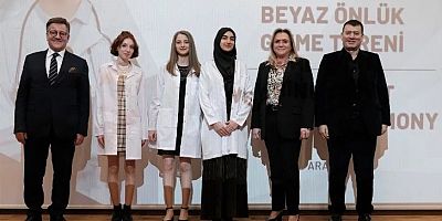 Bursa Mudanya Üniversitesinde beyaz önlük giyme töreni