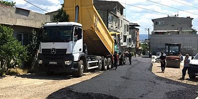 Bursa Osmangazi’den yoğun asfalt mesaisi     