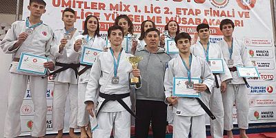 Bursa Osmangazili Judocular 1. Lig’de