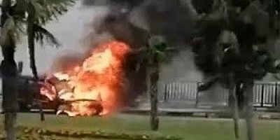 Bursa Sırameşeler'de otomobil alev alev yandı