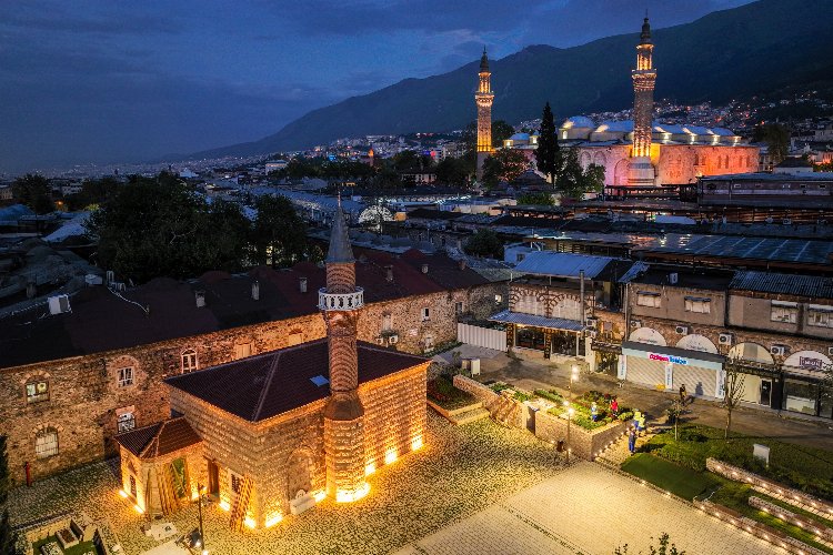 Bursa'da tarihi mescitte 65 yıl sonra ilk Cuma