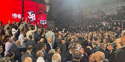 CHP’de Başkanlık Seçimi 2. Tura kaldı 