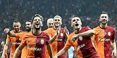 Galatasaray Mertens'le turladı
