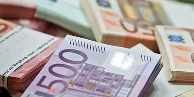 Hazine 2 milyar Euro borçlandı
