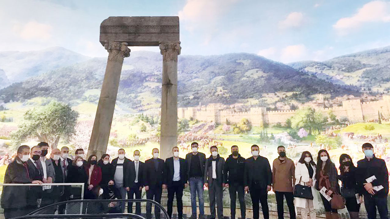 İGF üyeleri Bursa'da Fetih Müzesi’ne hayran kaldı