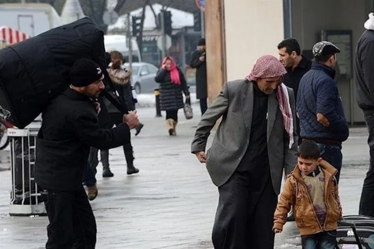 İstanbul'da Suriyeliler için verilen süre doldu: Gitmeyenlere yaptırım...