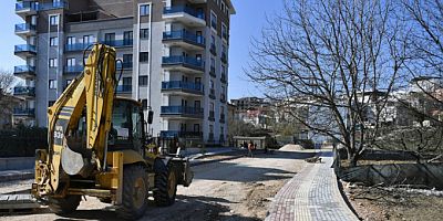 Osmangazi'de cadde ve sokaklar yenileniyor