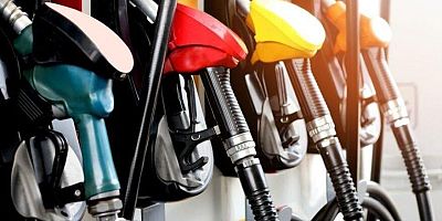 Petrol fiyatları artmaya devam ediyor: Akaryakıta yeni zamlar yolda