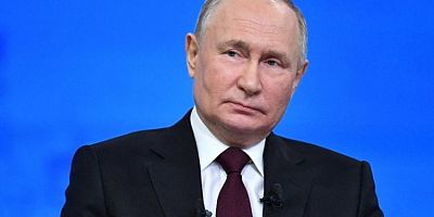 Rusya'da seçimi Putin kazandı