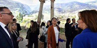 Türk Devletleri Ombusdmanları, Bursa Fetih Müzesi’ne hayran kaldı