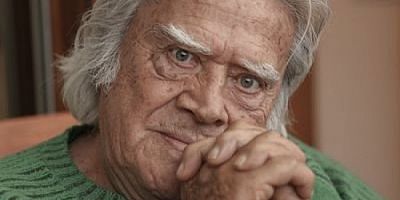 Usta sanatçı Cüneyt Arkın hayatını kaybetti