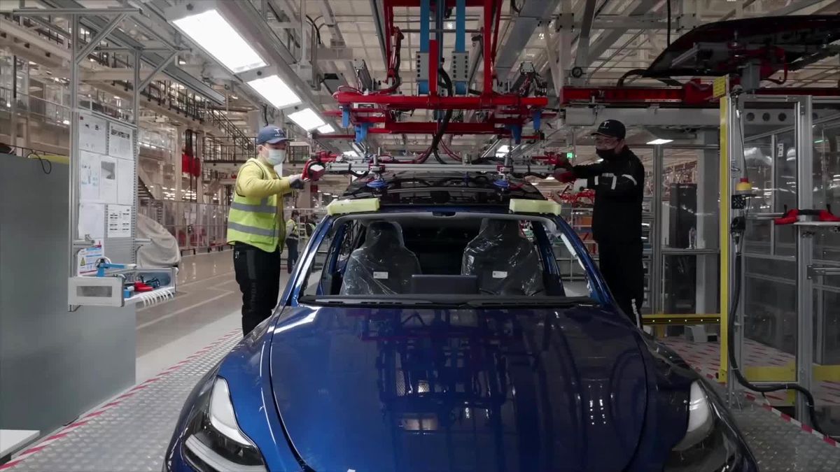 Tesla, Shanghai Fabrikasında 2 Milyonuncu Aracını Üretti