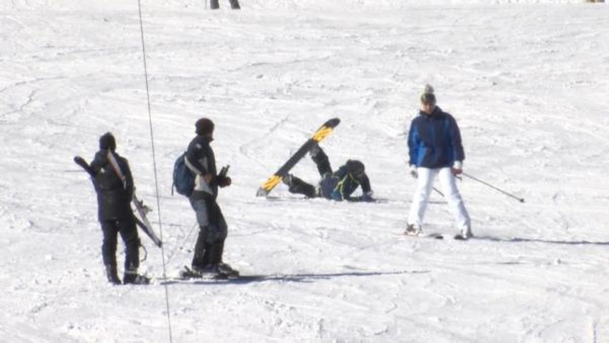Uludağ'da kayak pistleri doldu