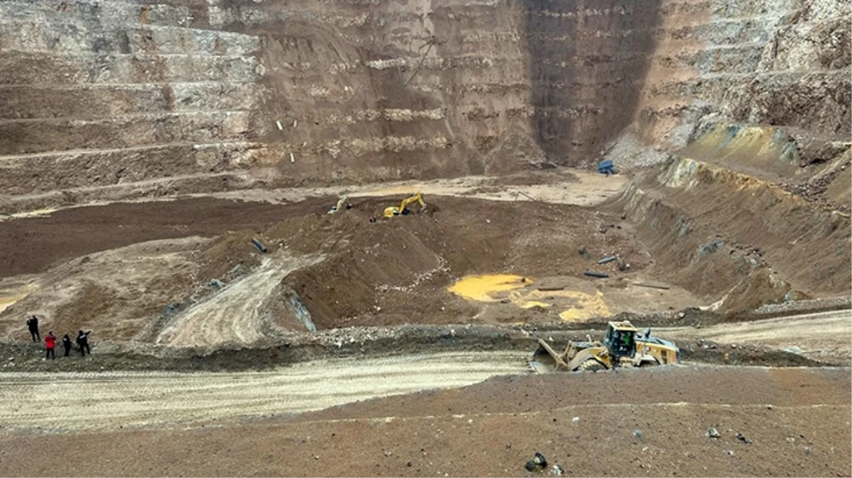 Üretimin durdurulduğu maden ocağında taşeron şirketten işçilere çağrı: Eksiksiz herkes işe gelecek